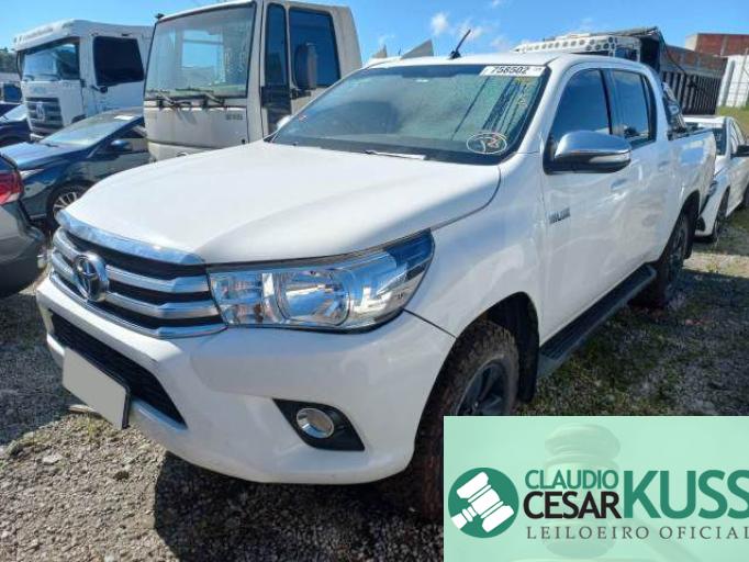 TOYOTA HILUX CD 17/17